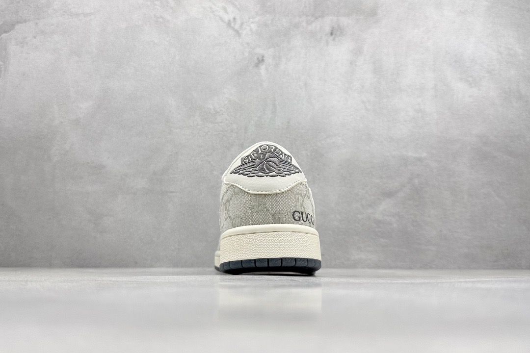 Travis Scott x Nike Air Jordan 1 x GUCCI Low AJ1 joint low-top sneakers TS joint barb XZ1658-002