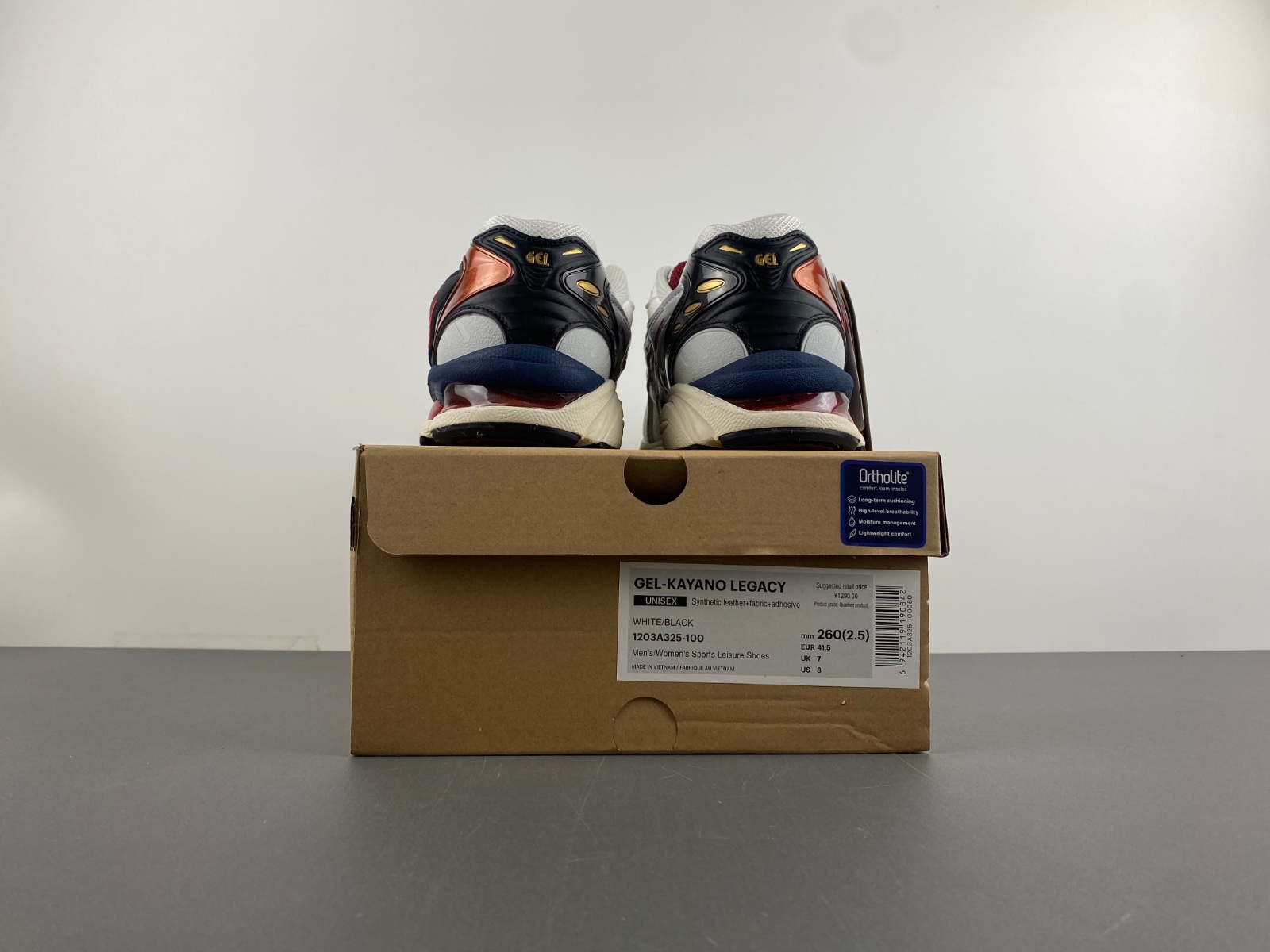 ASICS GEL-KAYANO LEGACY 1203A325.100