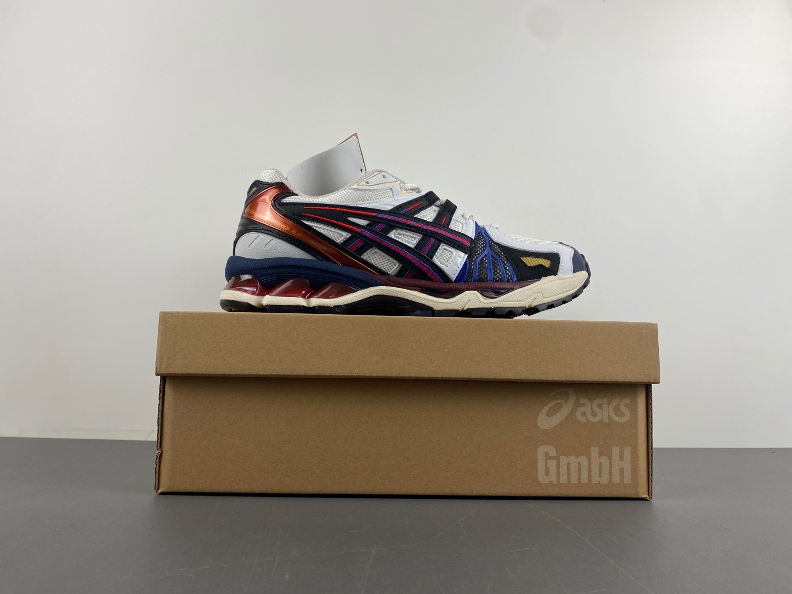 ASICS GEL-KAYANO LEGACY 1203A325.100