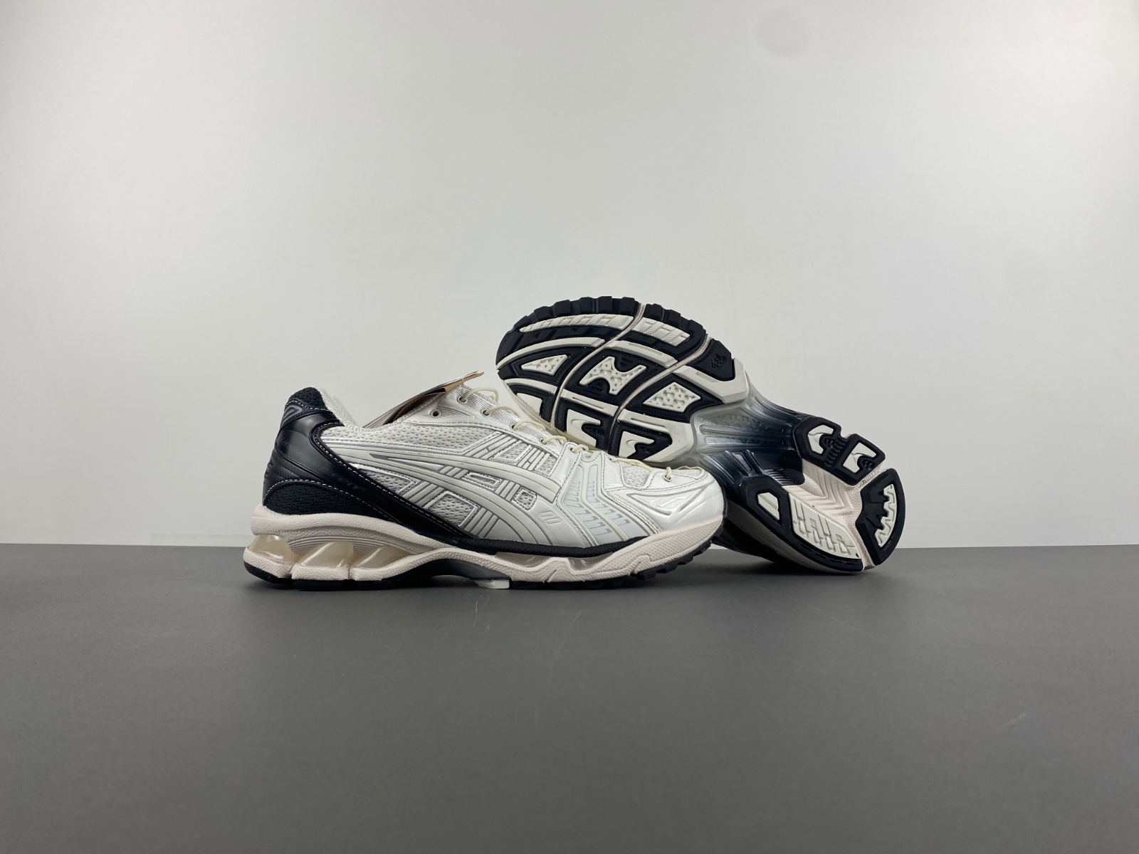 ASICS SportStyle GEL-KAYANO 14 