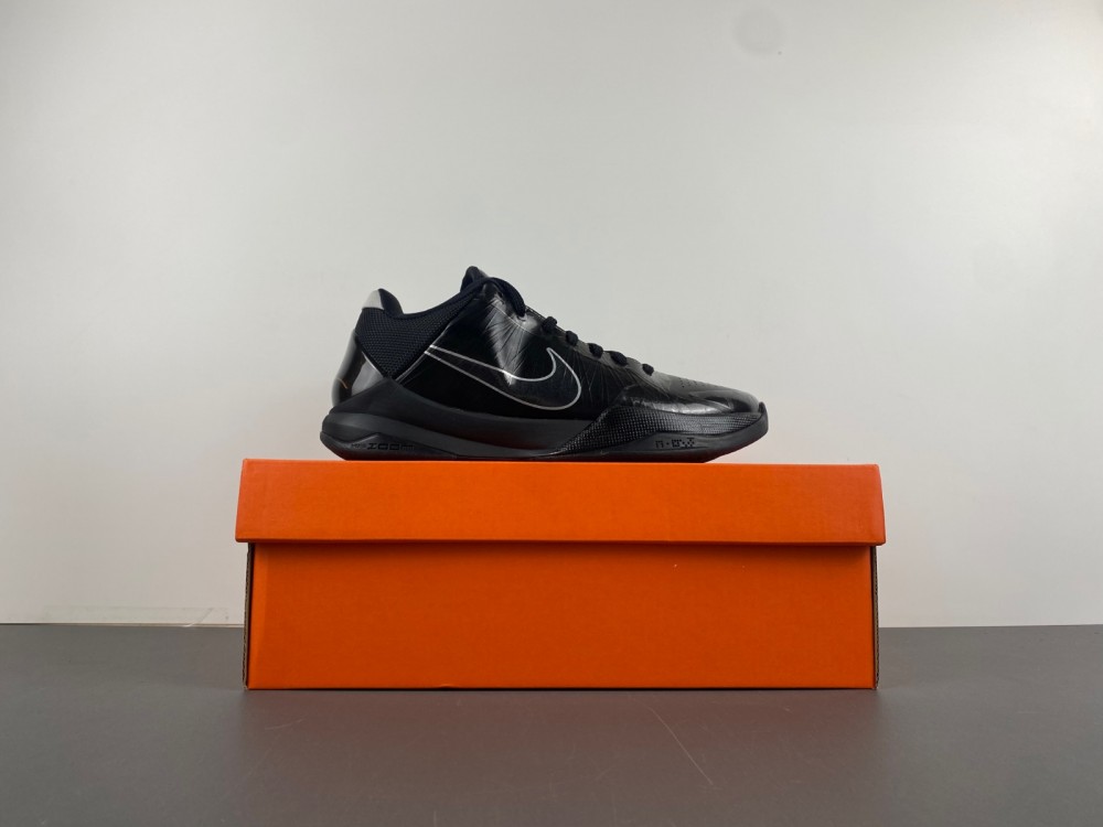 Nike Kobe 5 blackout 386430-003