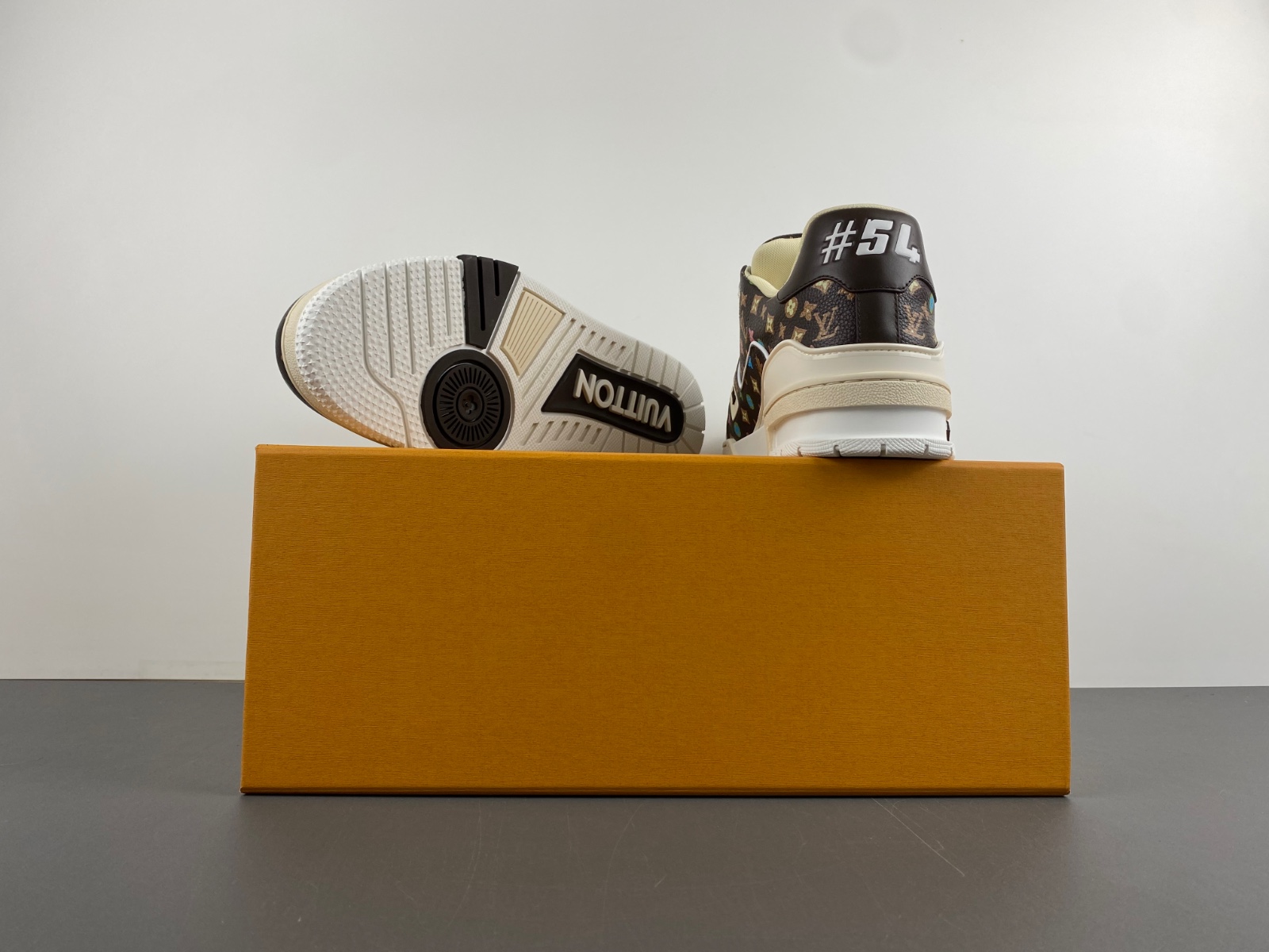 LOUIS VUITTON LV Trainer Sneaker Moka