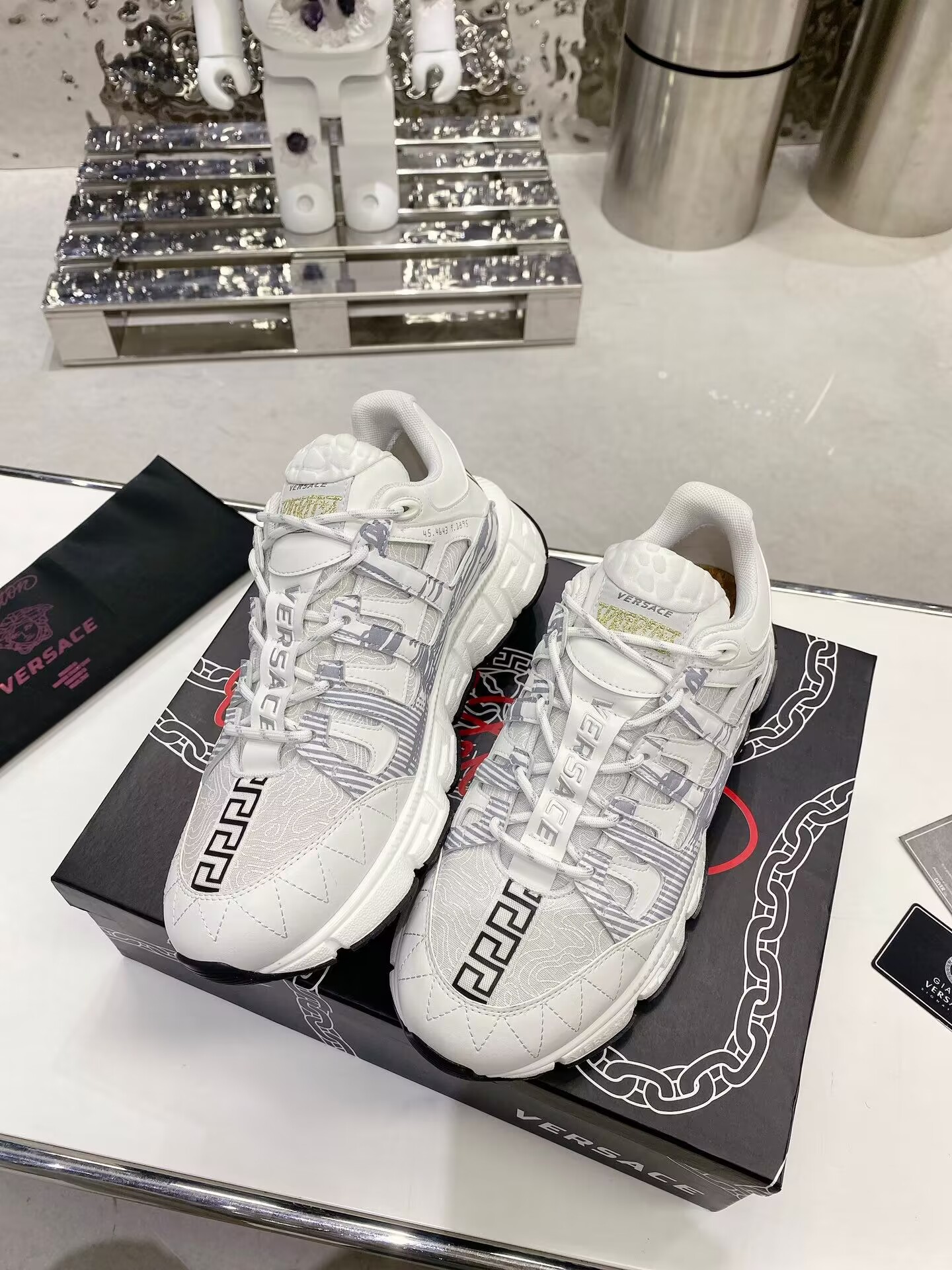 Versace Trigreca Tresor de la Mer Print White Blue Purple