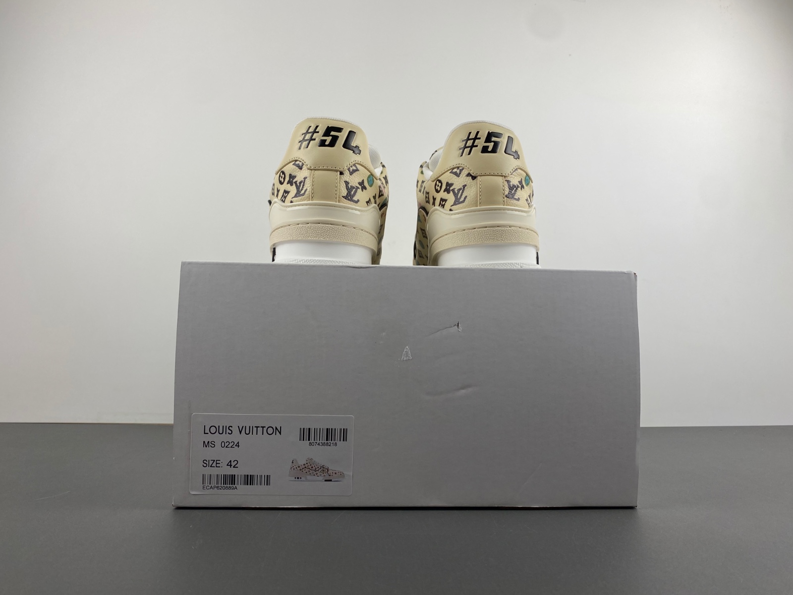 LOUIS VUITTON LV Trainer Sneaker Beige