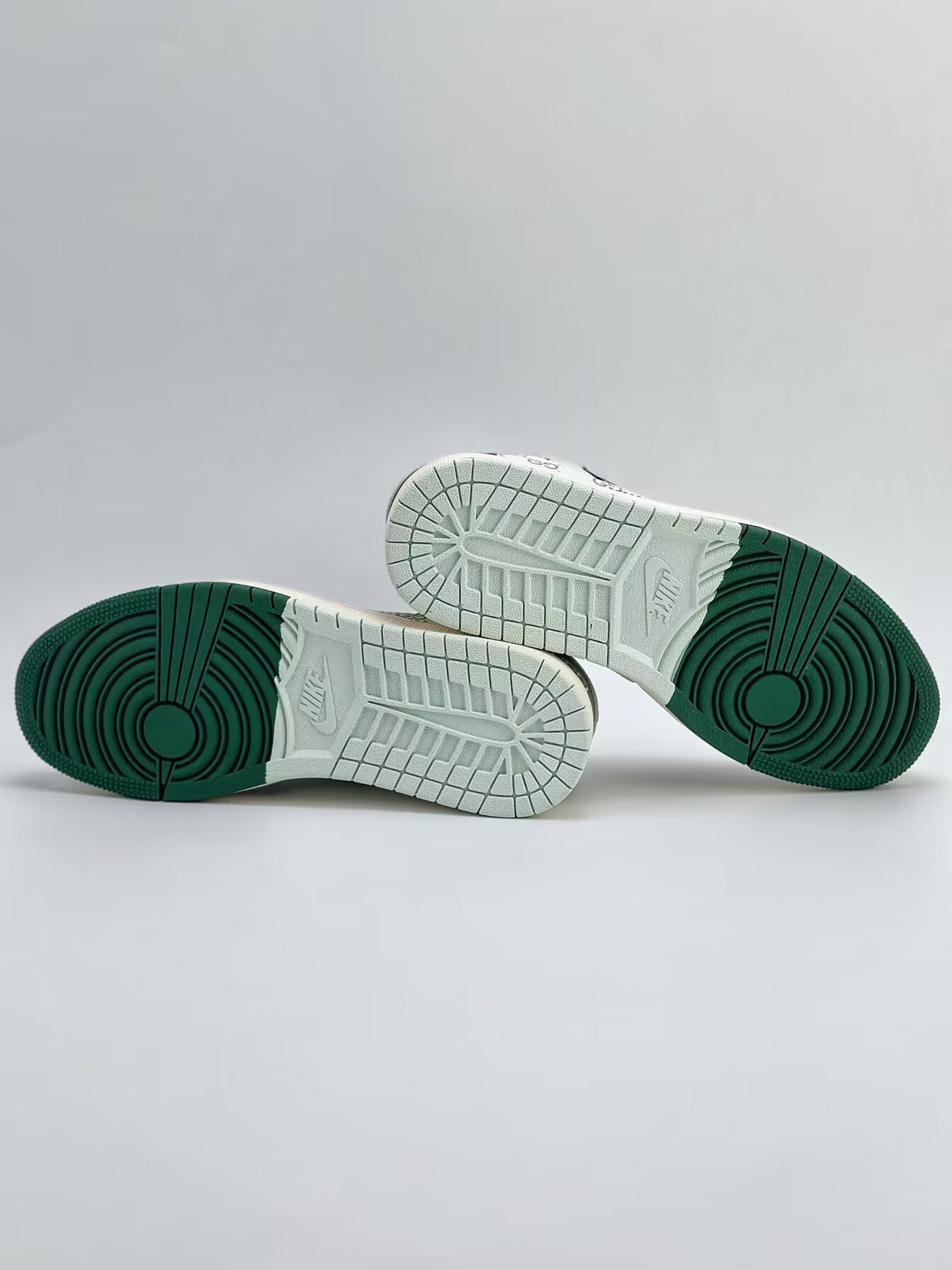 Nike Air Jordan 1 x GUCCI Low AJ1 joint low-top sneakers TS joint barb JJ5288-008