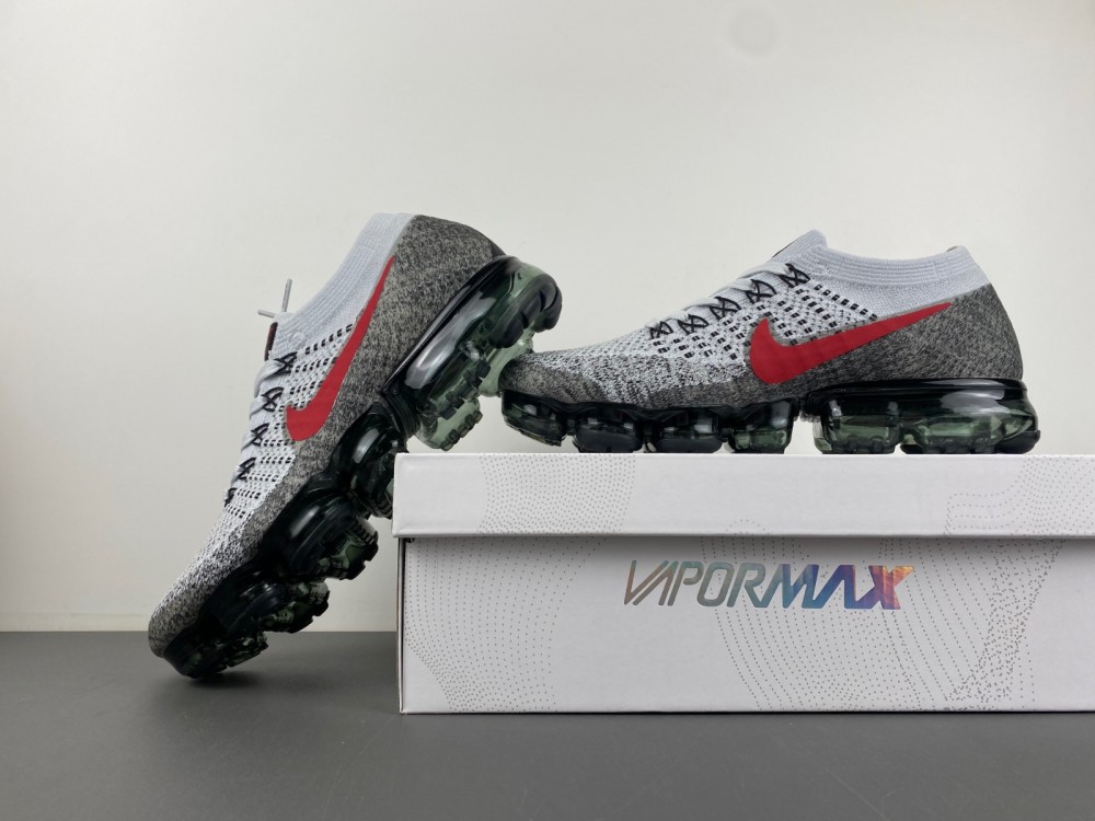Nike Air VaporMaxPlatinum Red Black 849558-020