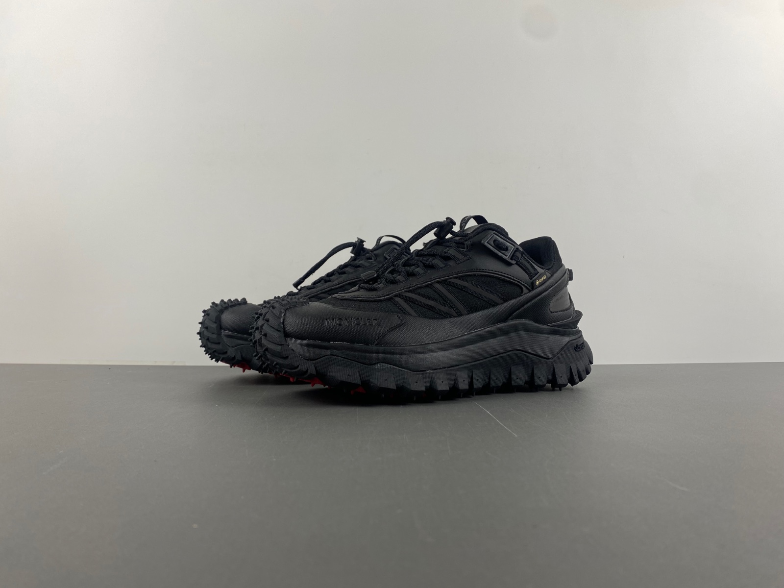 Moncler Trailgrip GTX Sneakers in Black