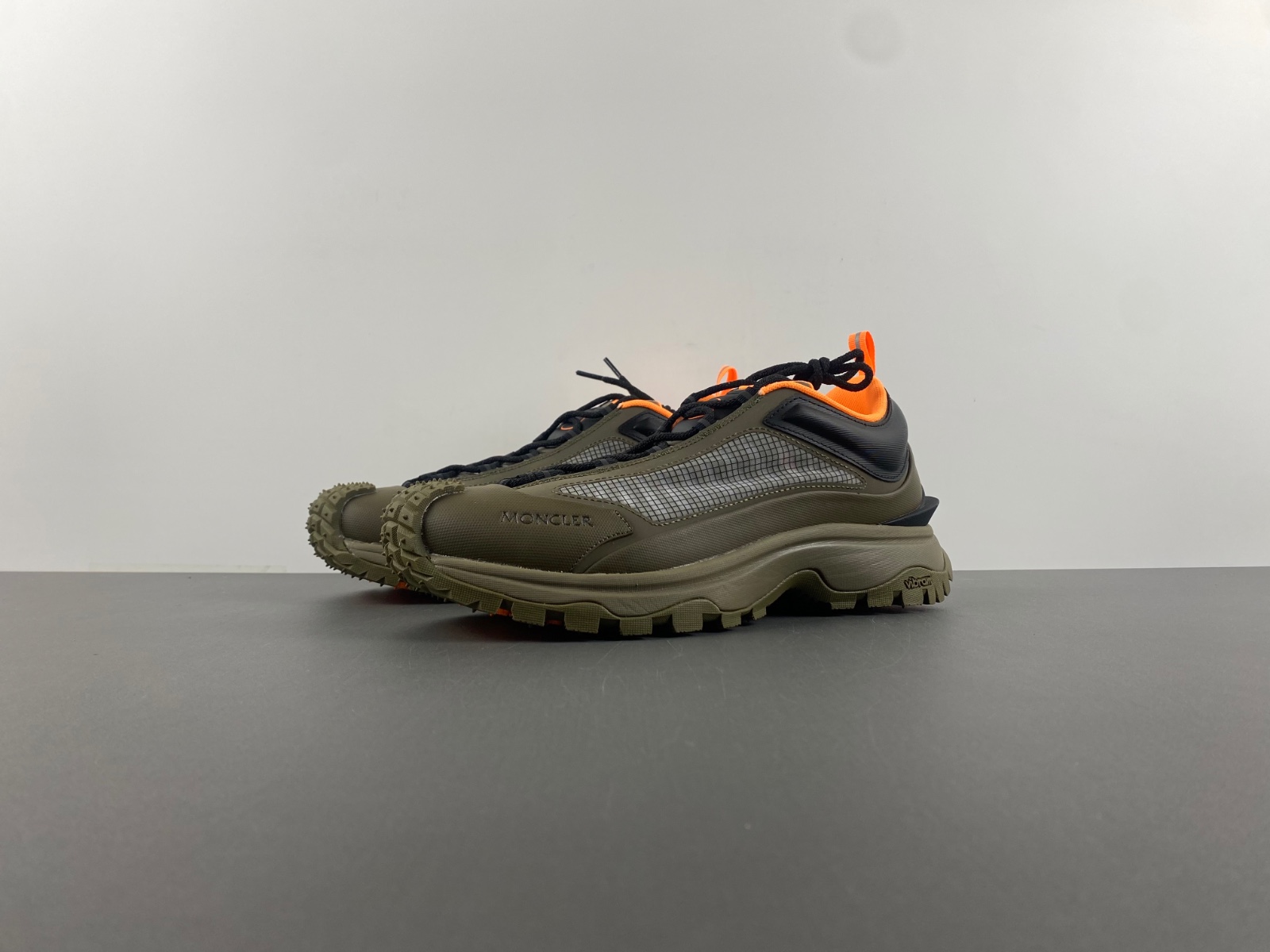 Moncler: Khaki Trailgrip Lite Sneakers