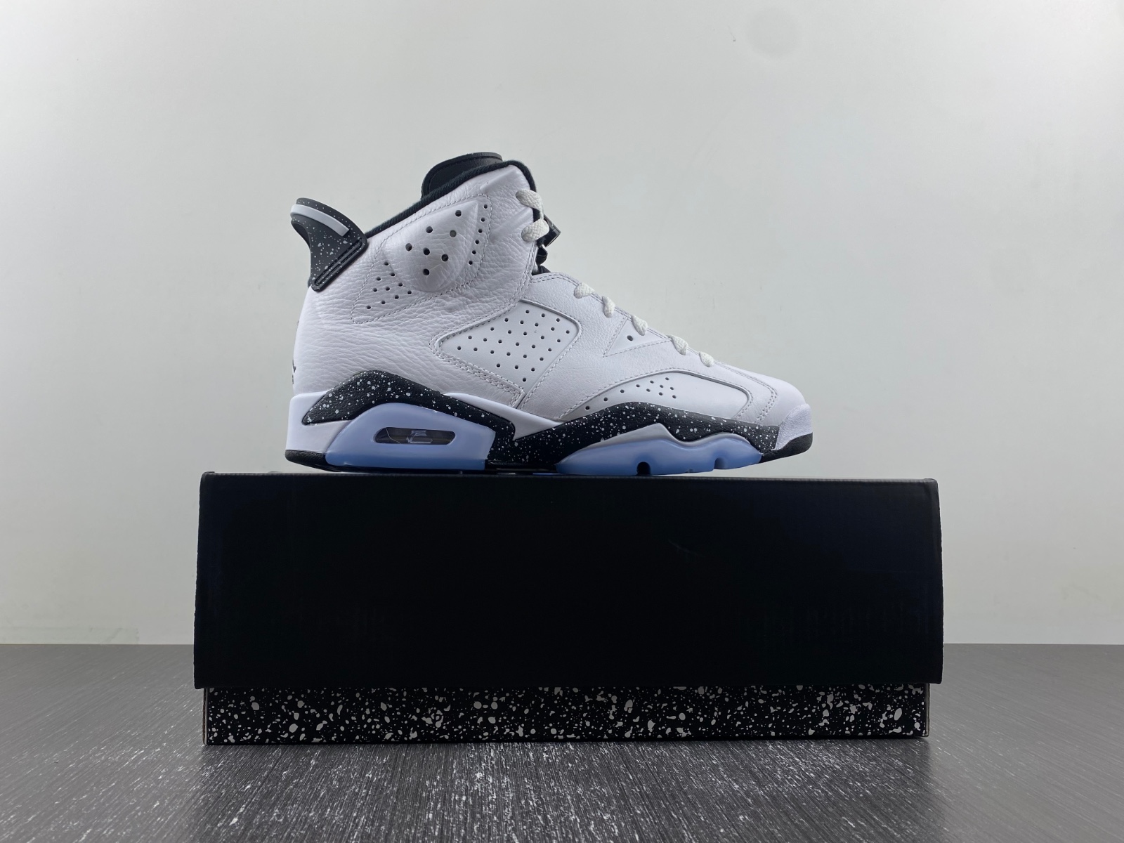 air jordan 6 retro reverse oreo ct8529 112