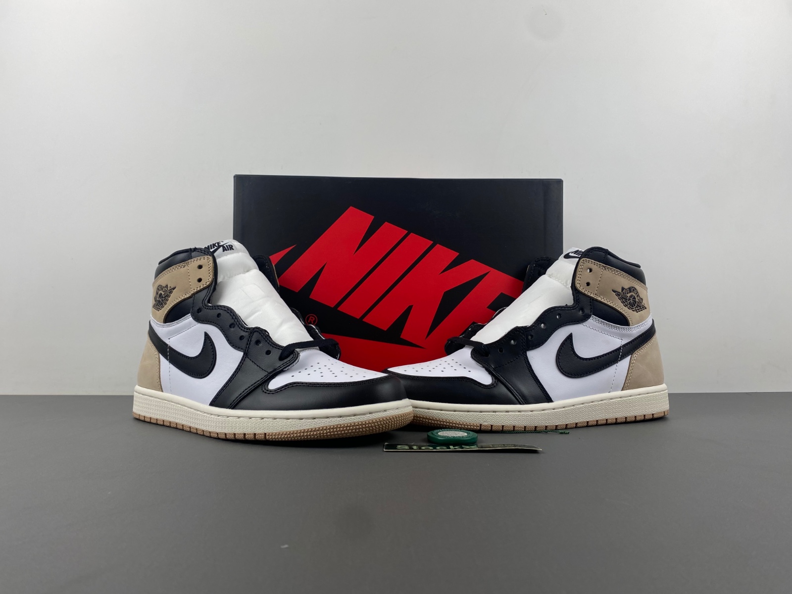 Air Jordan 1 High OG “Latte”FD2596-021