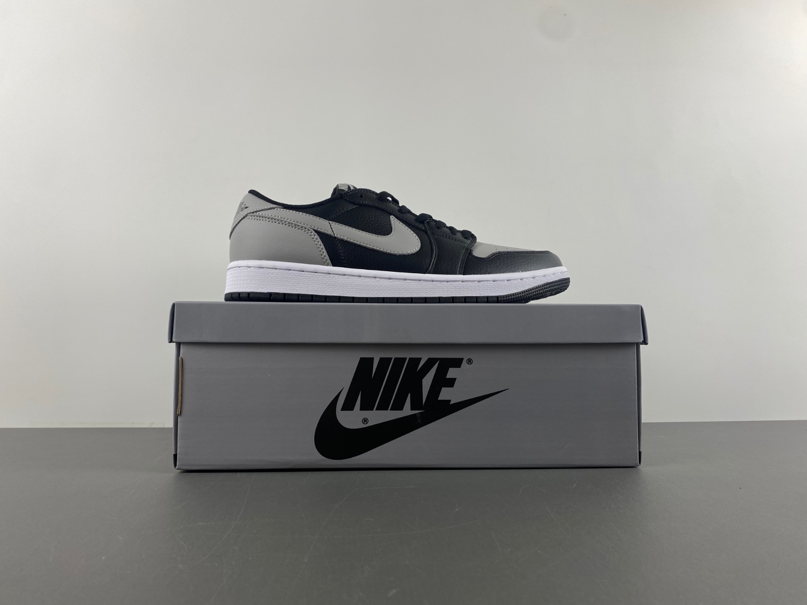 Jordan 1 Retro Low OG Shadow (2024) CZ0790-003