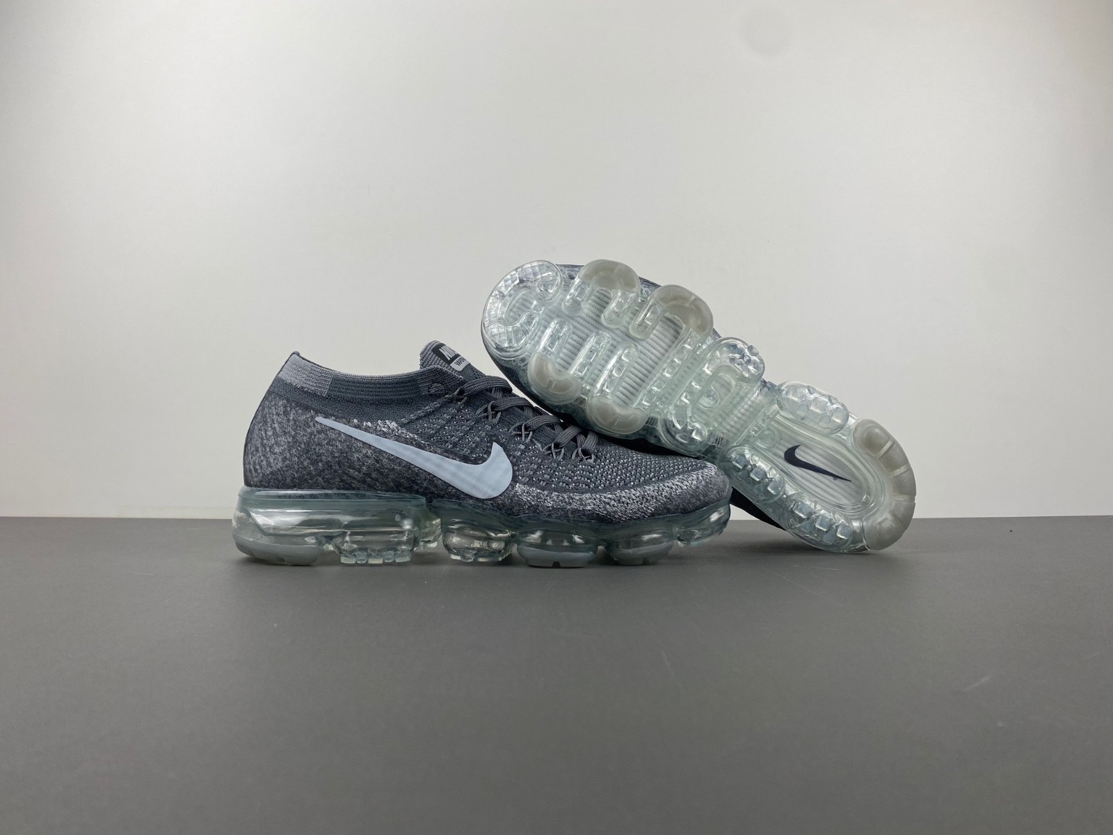 NIKE Air VaporMax 'Asphalt' Sneakers 849557-002