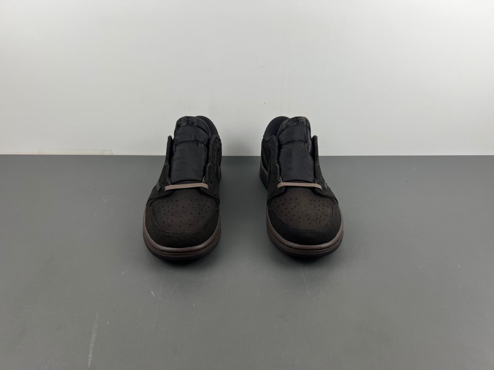 Travis Scott x Air Jordan 1 Low OG Dark Mocha DM7866-202