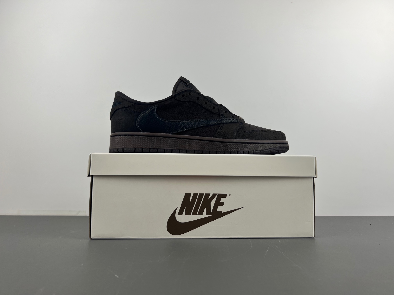 Travis Scott x Air Jordan 1 Low OG Dark Mocha DM7866-202