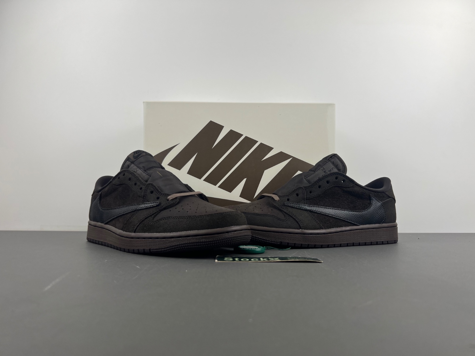 Travis Scott x Air Jordan 1 Low OG Dark Mocha DM7866-202