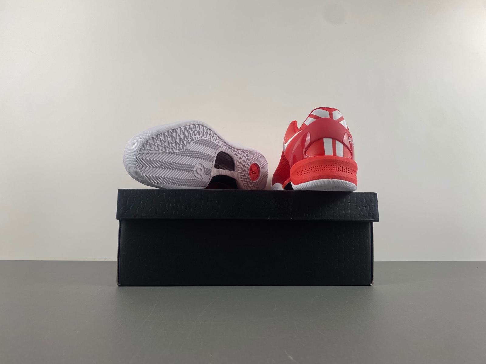 Nike Kobe 8 Pit Viper red white 603270-501