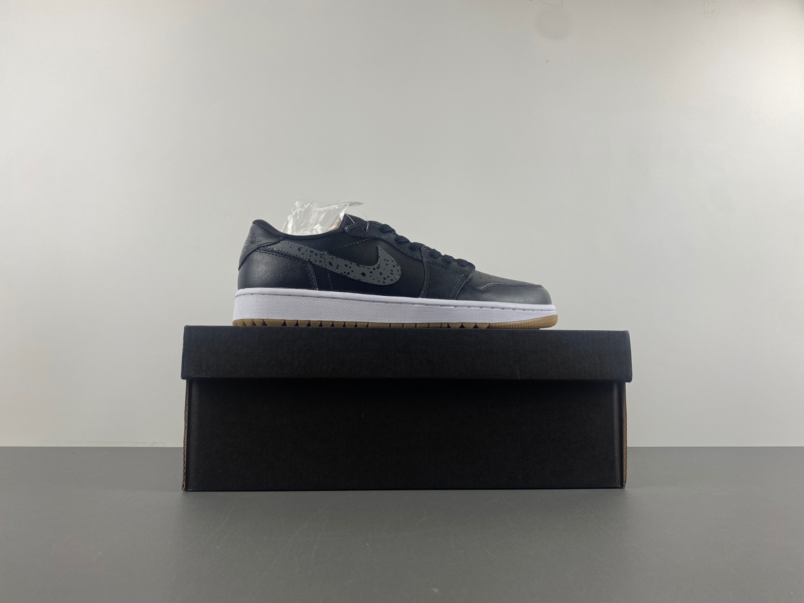 Jordan Air Jordan 1 low Black Gum