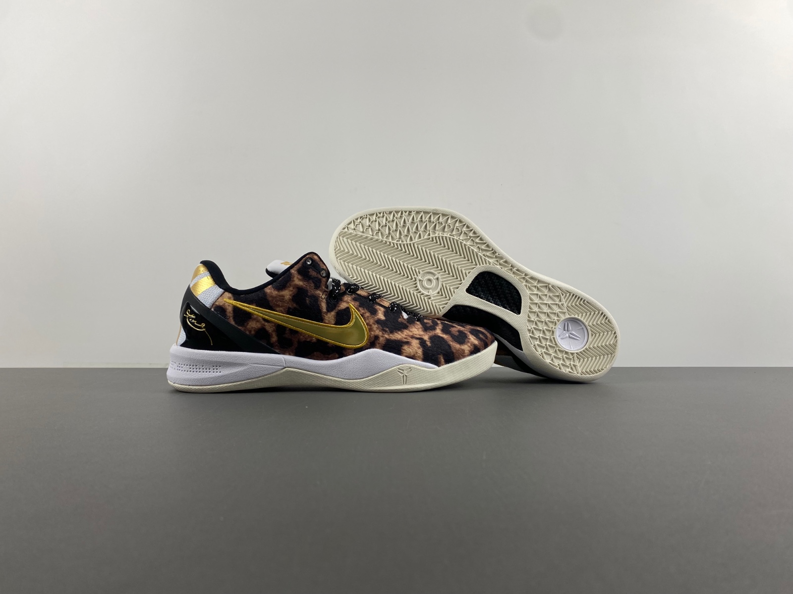 Nike Kobe 8 Protro Leopard Print FJ9364-305