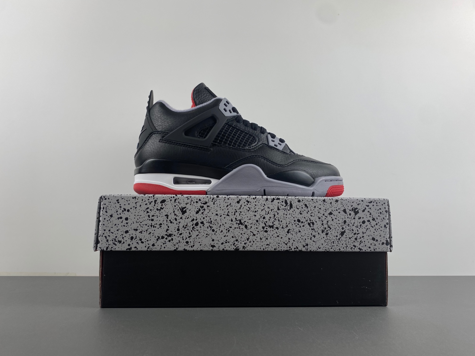 Air Jordan 4 Retro GS “Bred Reimagined”FQ8213-006