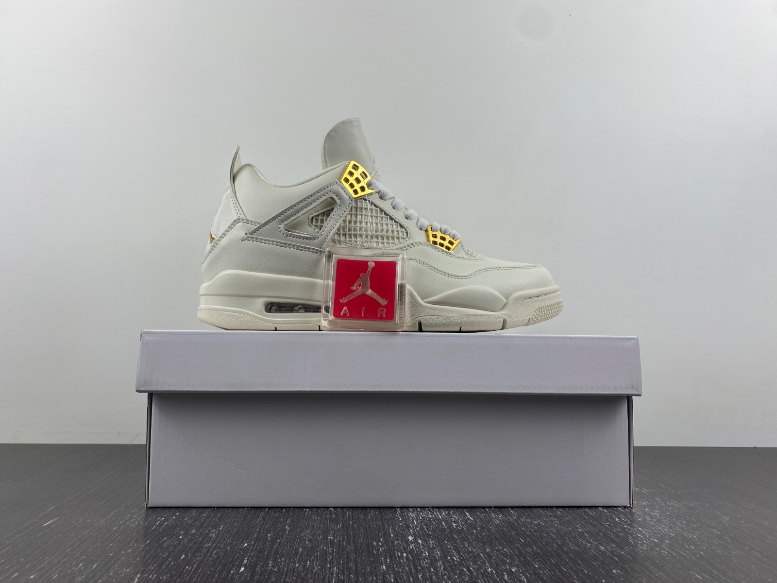 Air Jordan 4 Retro Seafoam (Women's) AQ9129-003