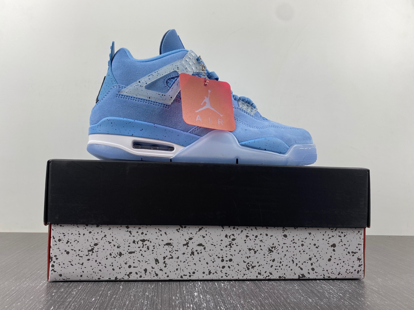 Air Jordan 4 Retro UNC PE Blue AJ4 1032070