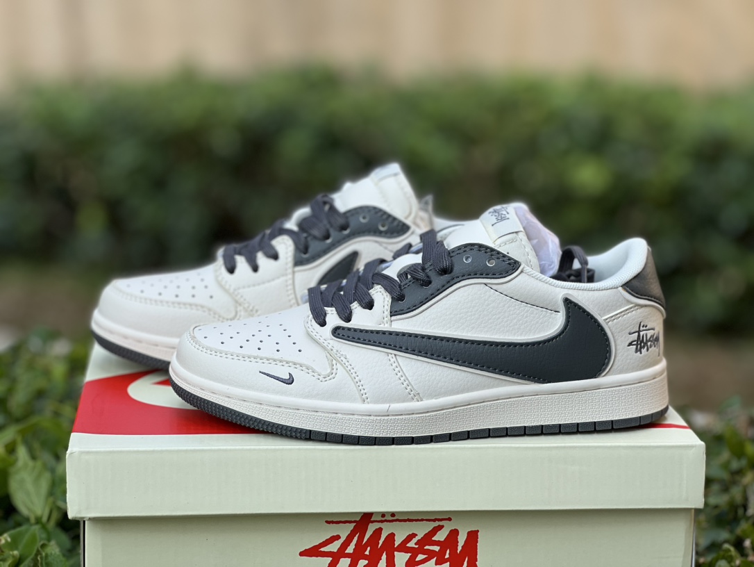 Louis vuitton x Travis Scott x Air Jordan 1 Low DM6688-601