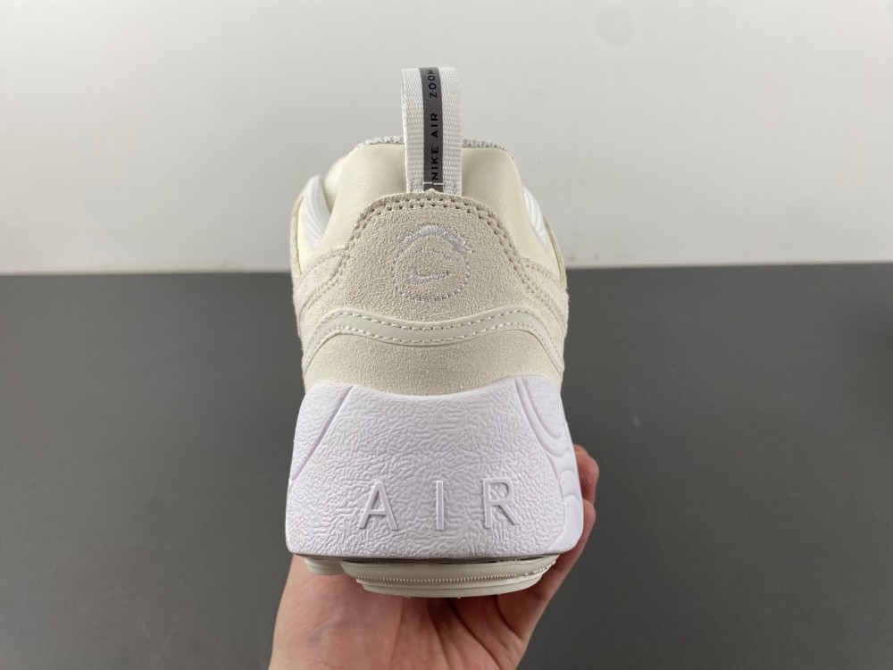 Travis Scott x Nike Zoom Field Jaxx “Sail” HQ3061-100