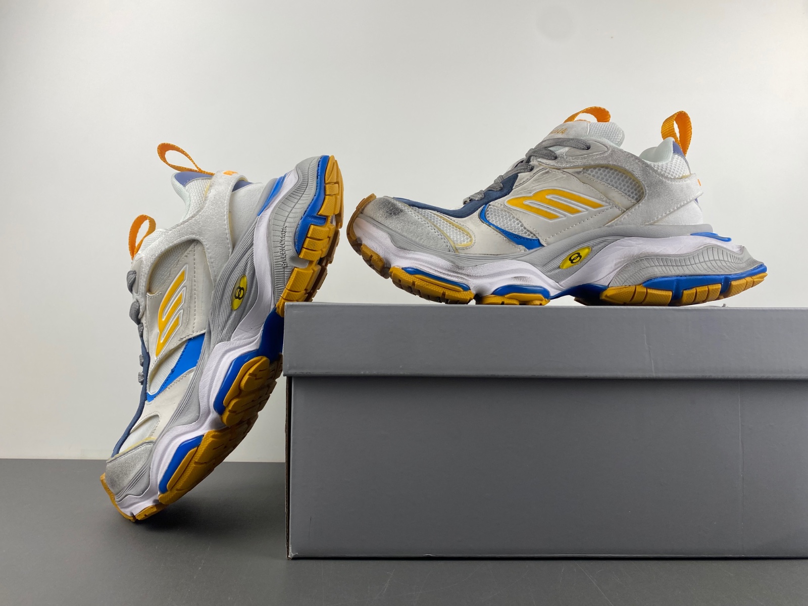 Ballenciiaga CARGO 23ss 231 Grey/Blue/Yellow 785756 W2MV1 1073