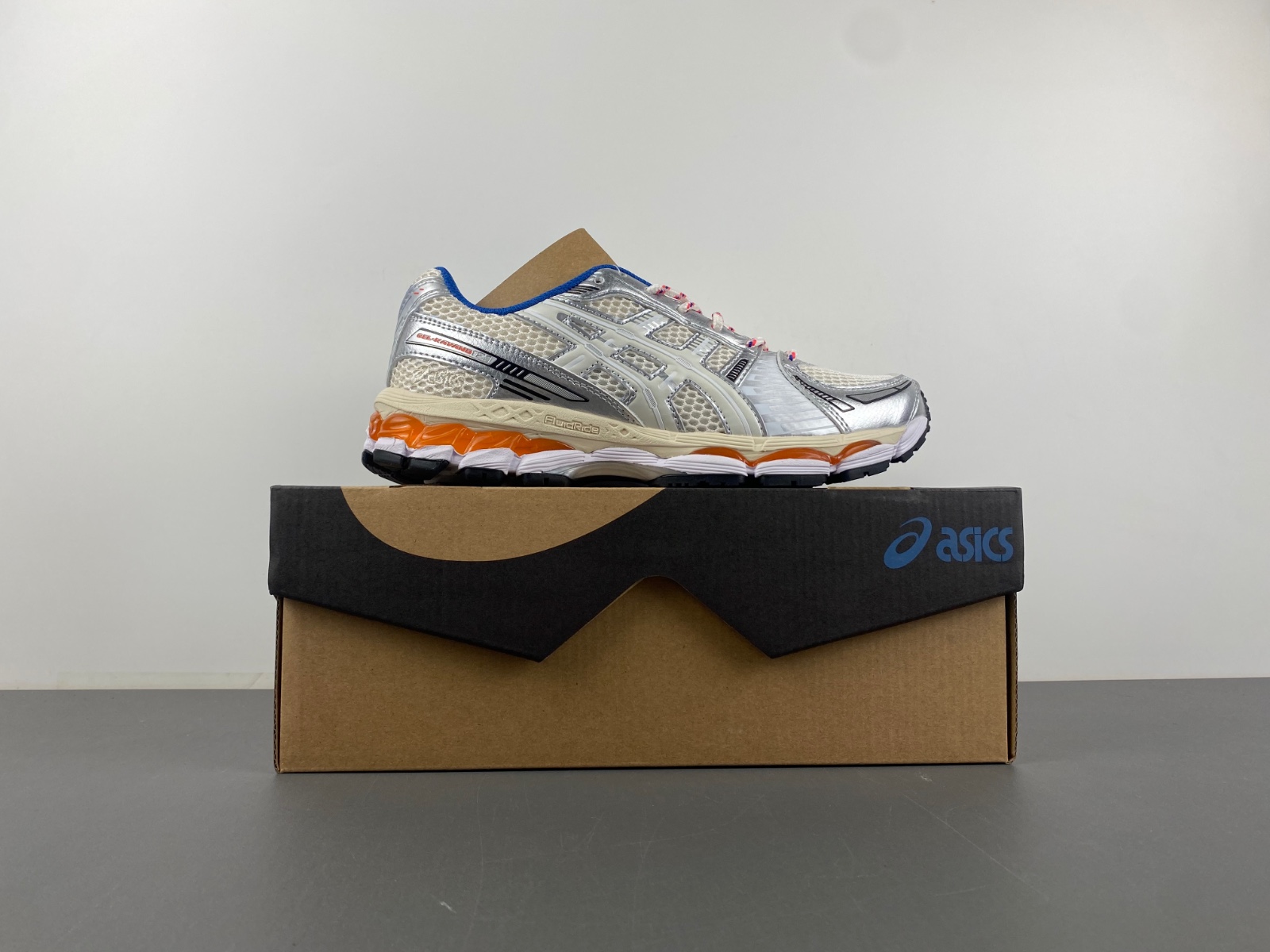 ASICS GEL-KAYANO 12.1 White/Silver/Orange 1203A555-101