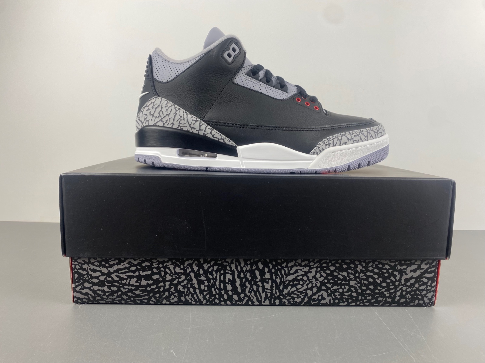 Air Jordan 3 OG Black Cement （2024） DN3707-010