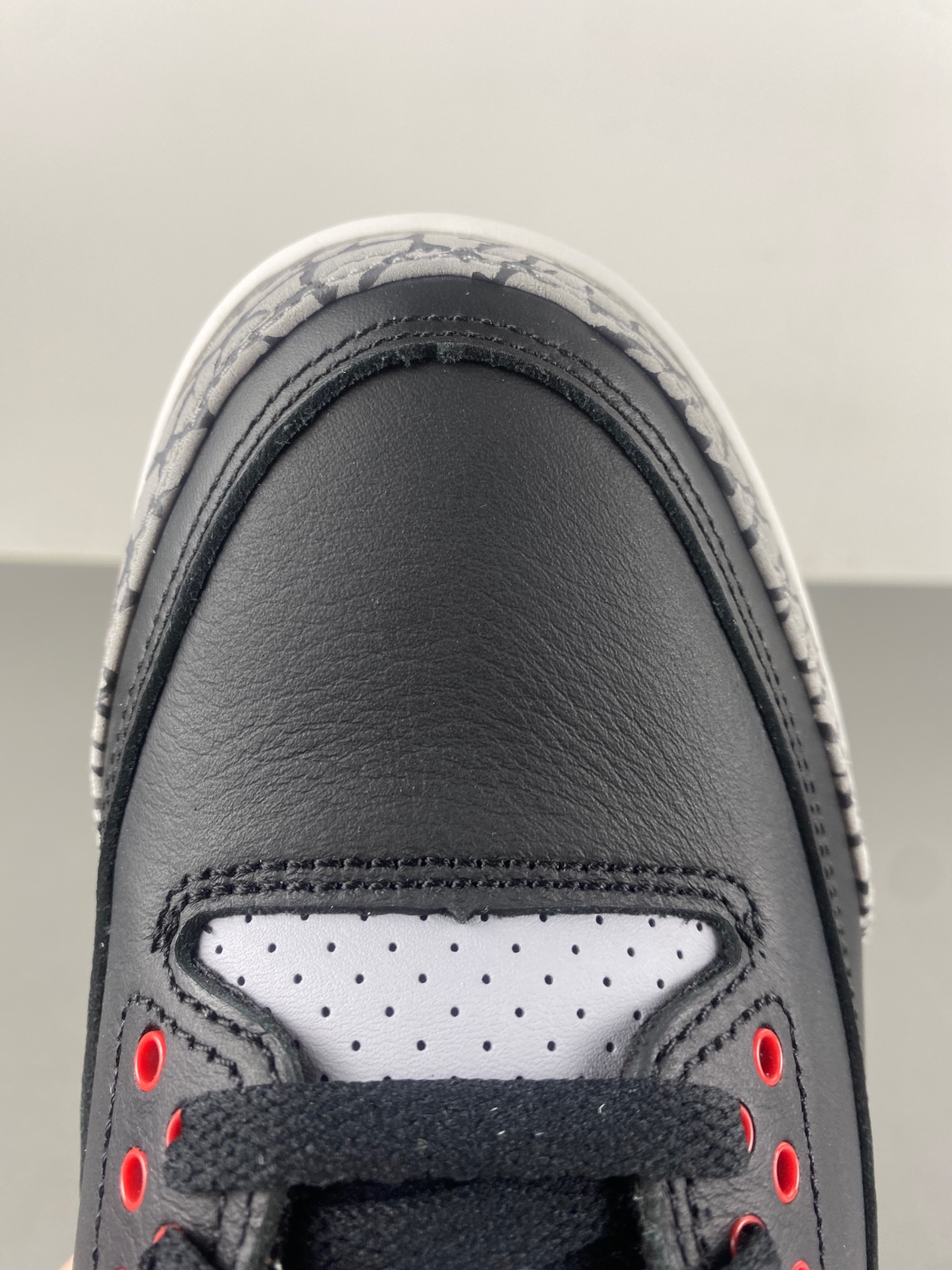 Air Jordan 3 OG Black Cement （2024） DN3707-010