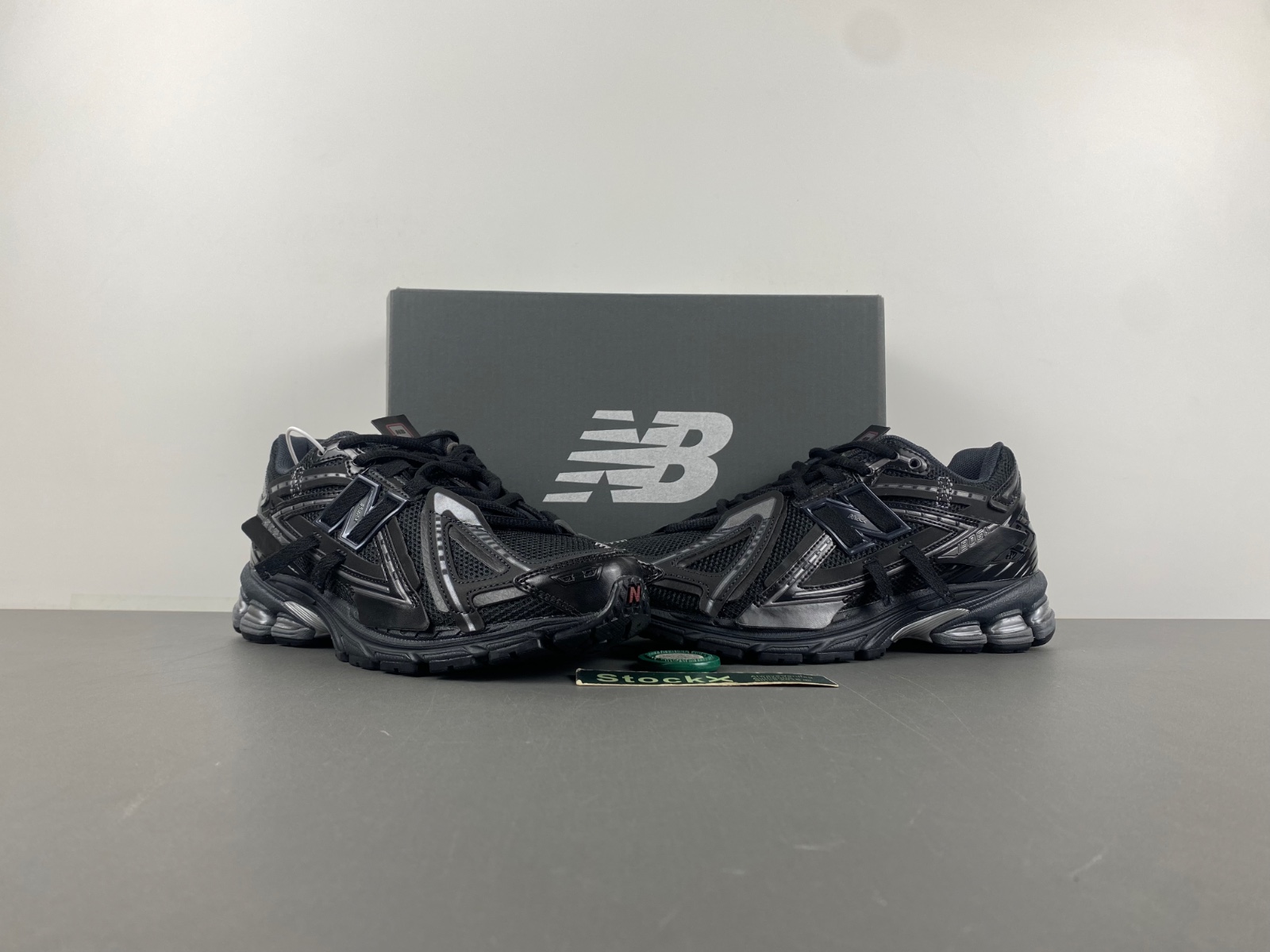 New Balance 1906R 'Black Gradient' | M1906AF