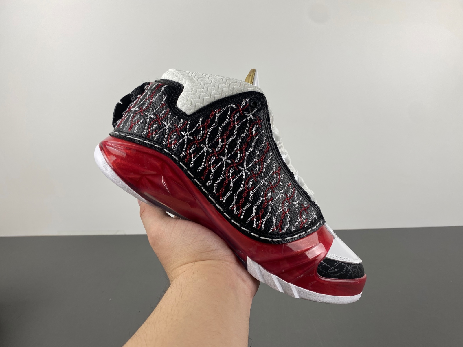 Air Jordan 23 OG 'Chicago' 318376-061
