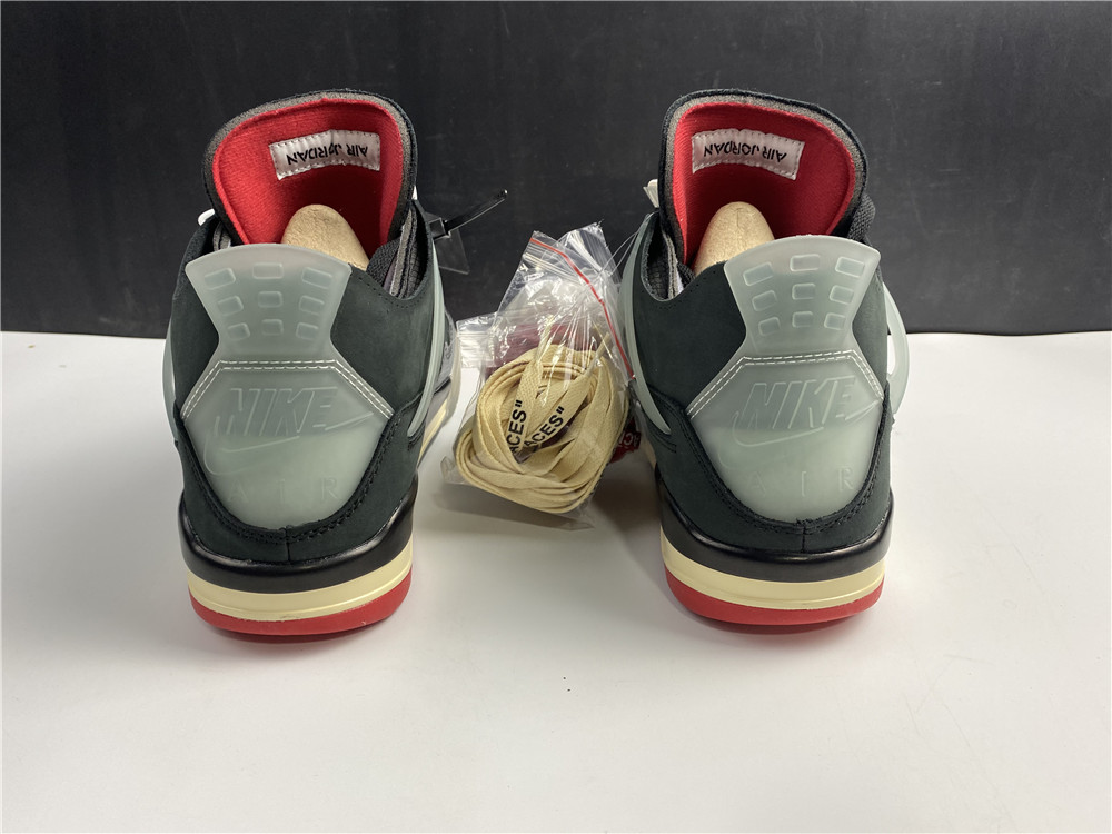 Off-White x Air Jordan 4 “Bred”