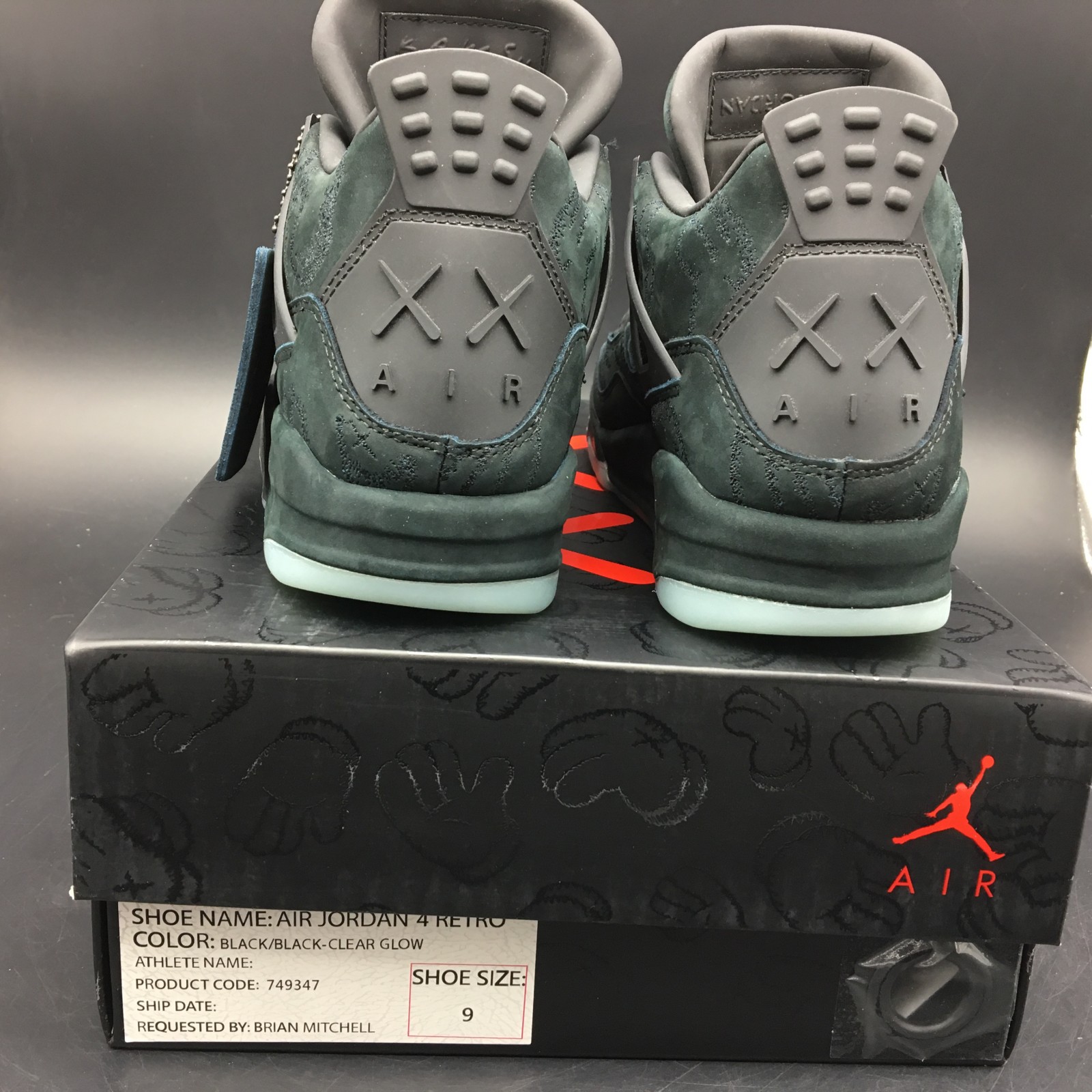 Jordan 4 Retro Kaws Black 930155-001