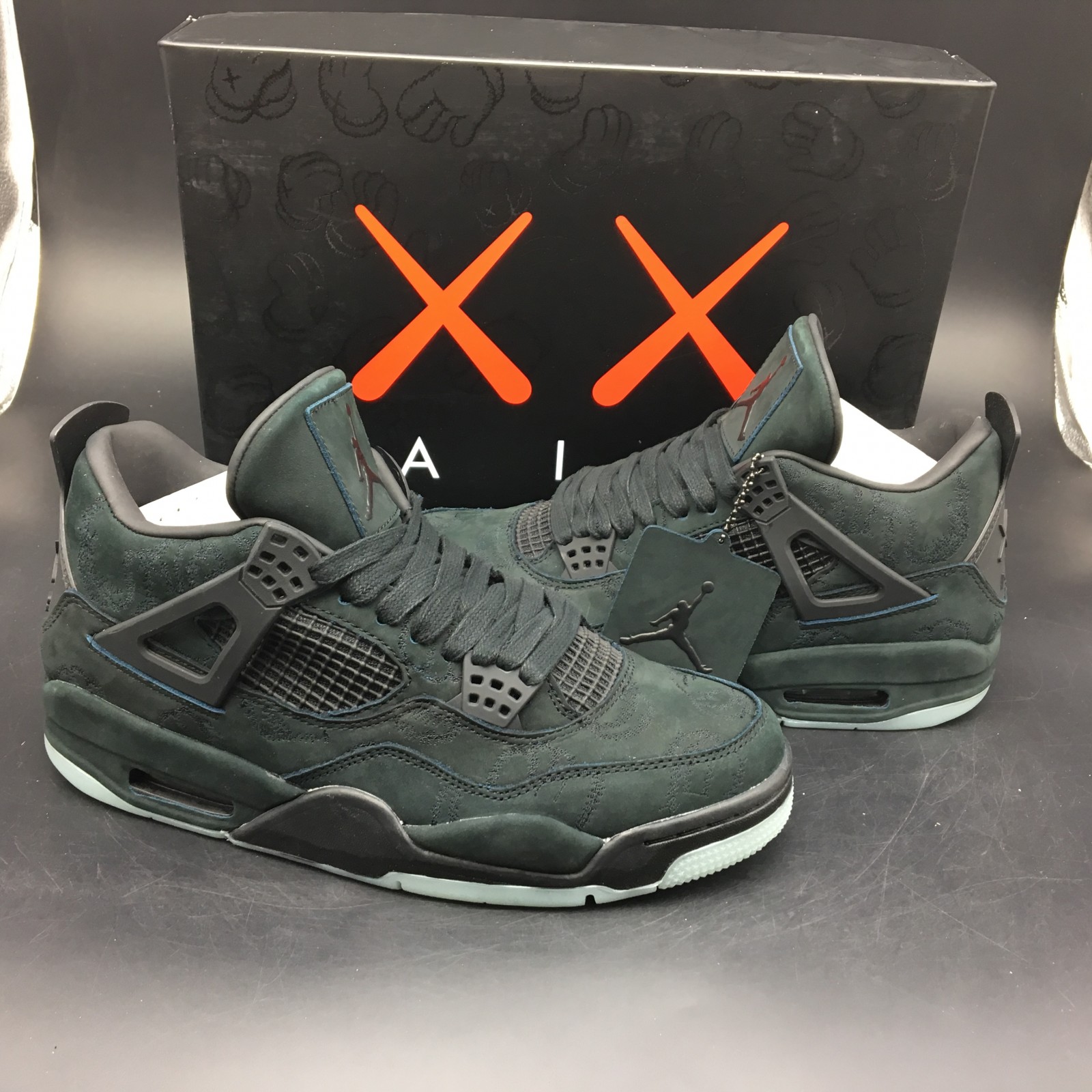 Jordan 4 Retro Kaws Black 930155-001