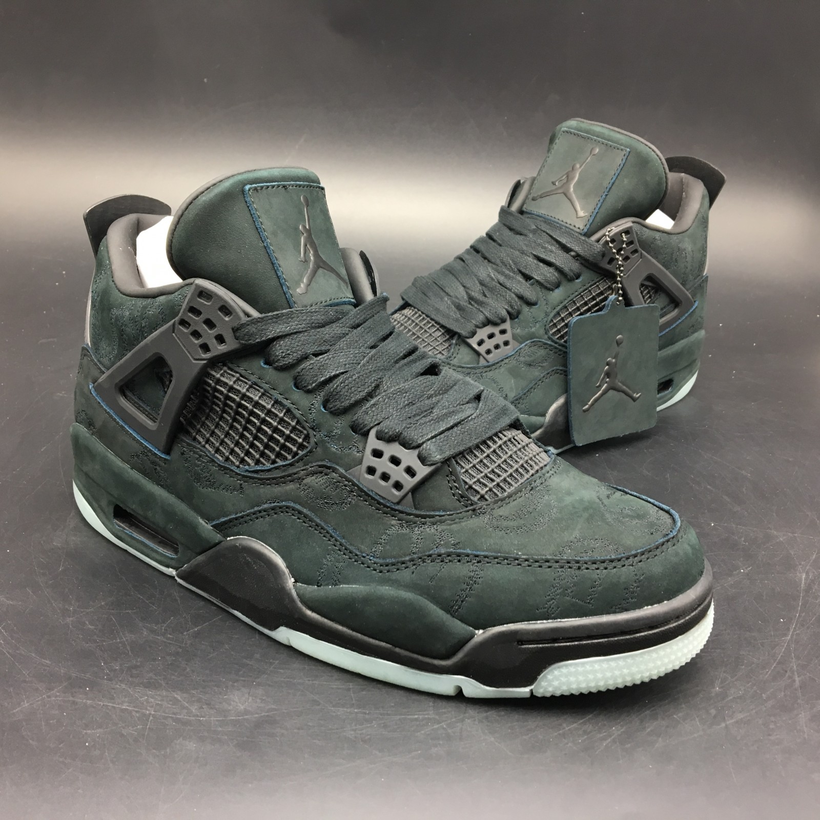 Jordan 4 Retro Kaws Black 930155-001