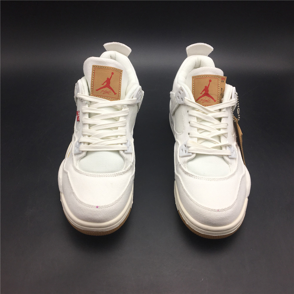 Jordan Levi's x Air Jordan 4 Retro ''White Denim'' AO2571-100