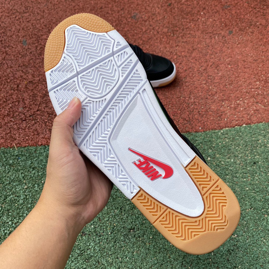 Nike SB x Jordan 4 Retro SP