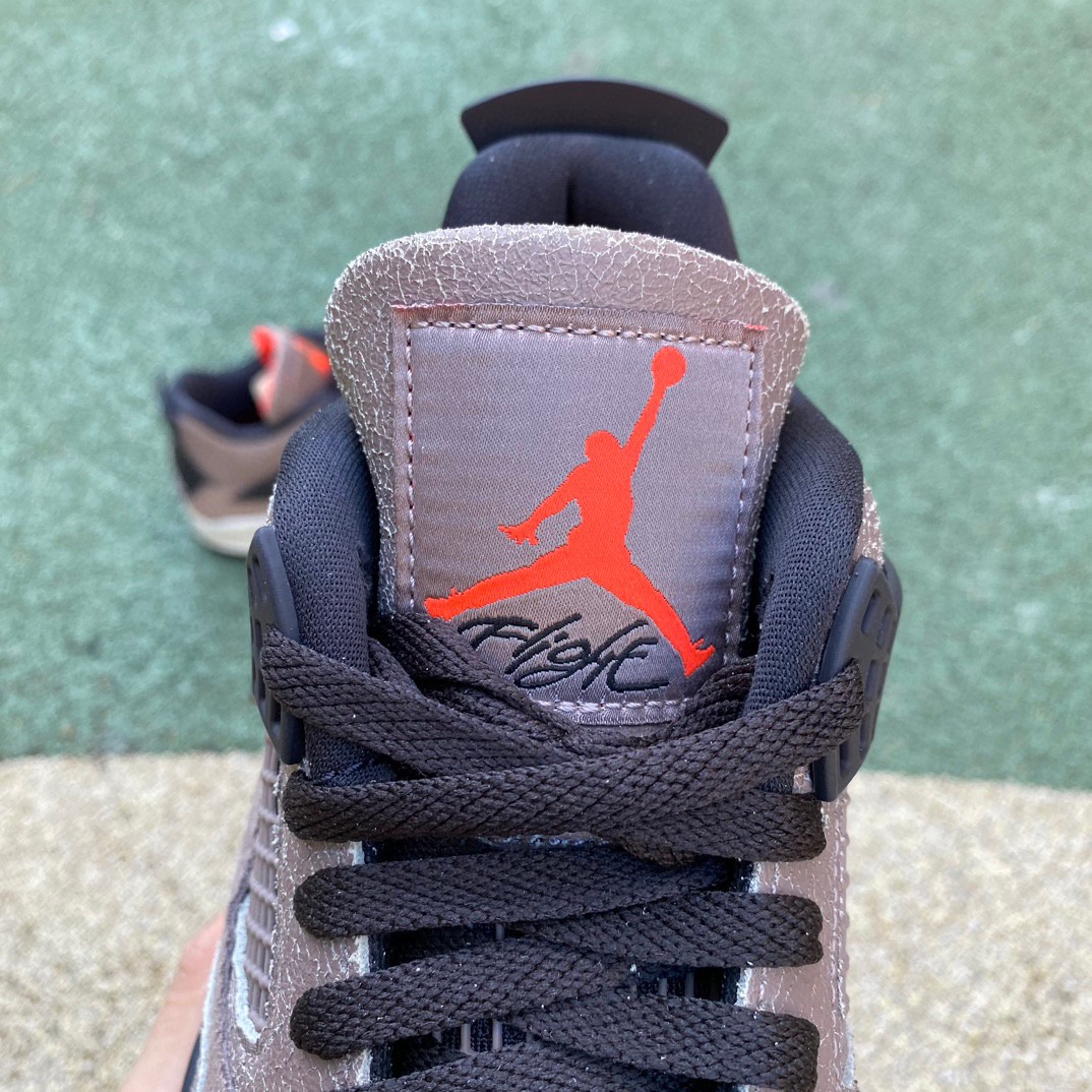 Jordan 4 Retro Taupe Haze DB0732-200