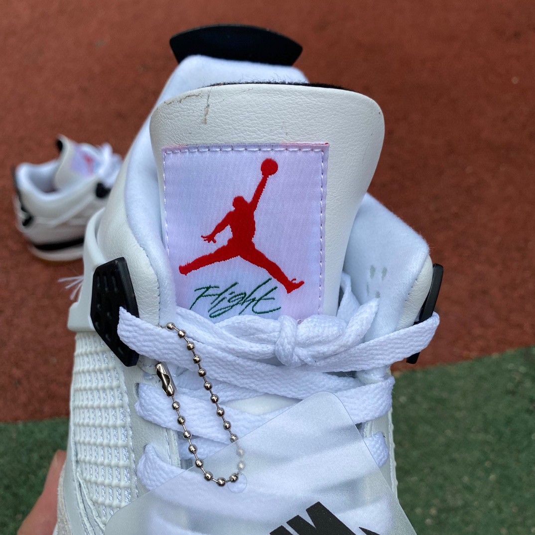 Air Jordan 4 Retro SB Pine Green DR5415-101