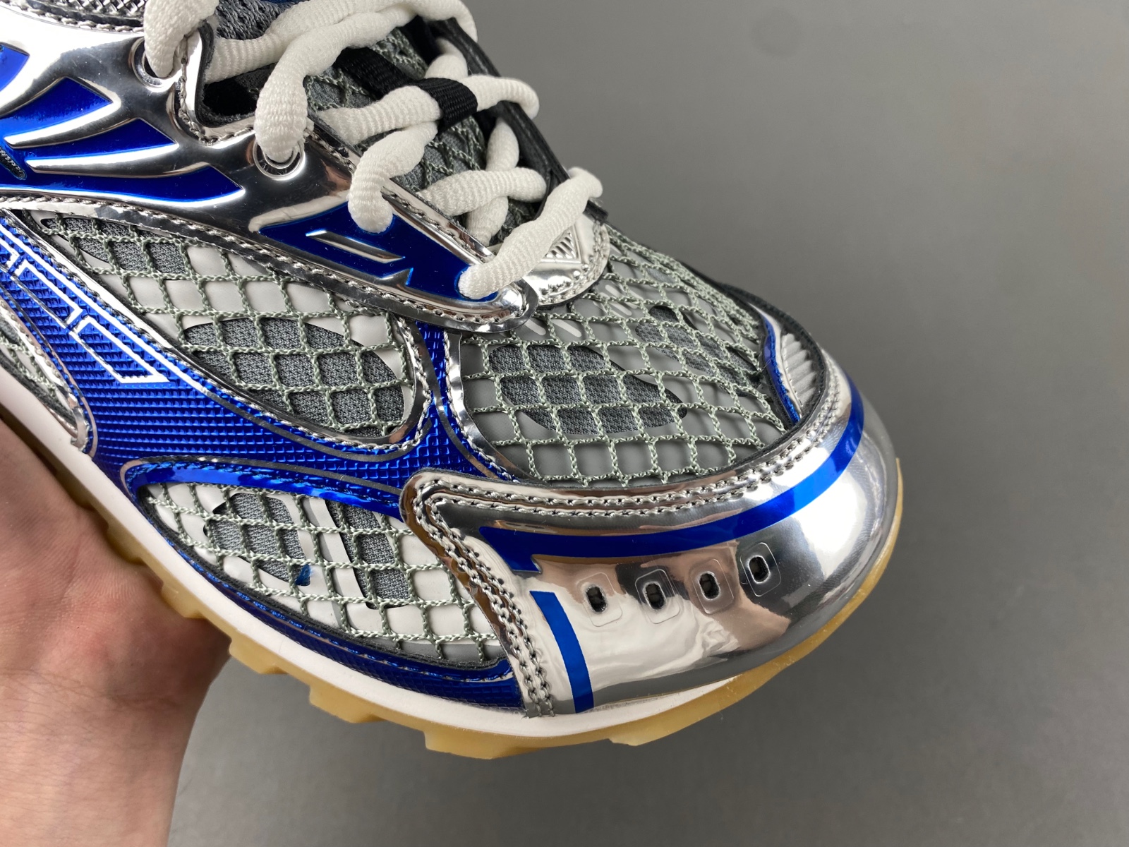 Bottega Veneta Orbit Low Top Sneaker 741357 V2X40 1375