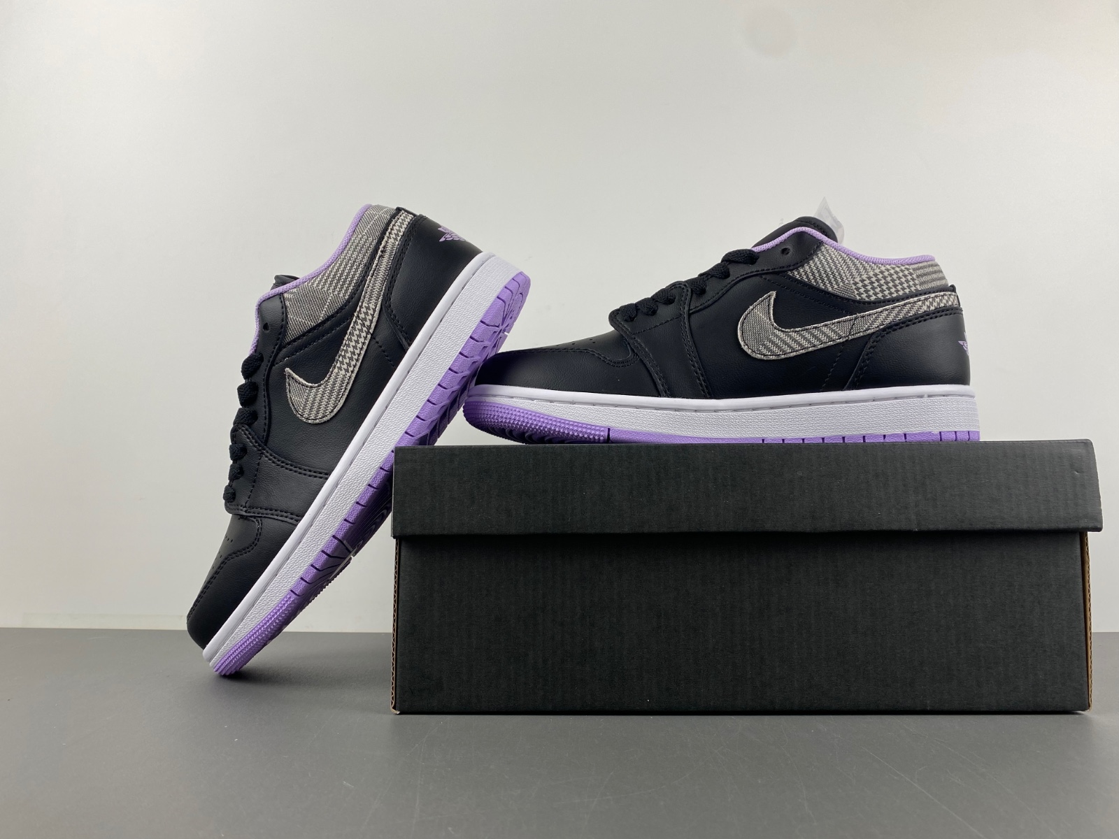 Nike Air Jordan 1 Low SE GS Black Lilac Plaid DH0570-015