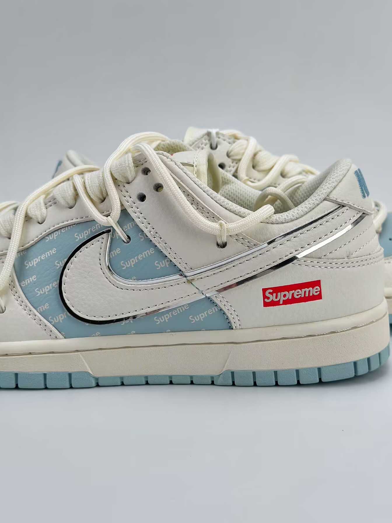 nike sb dunk low x supreme daytime blue straps jj5688 107xk