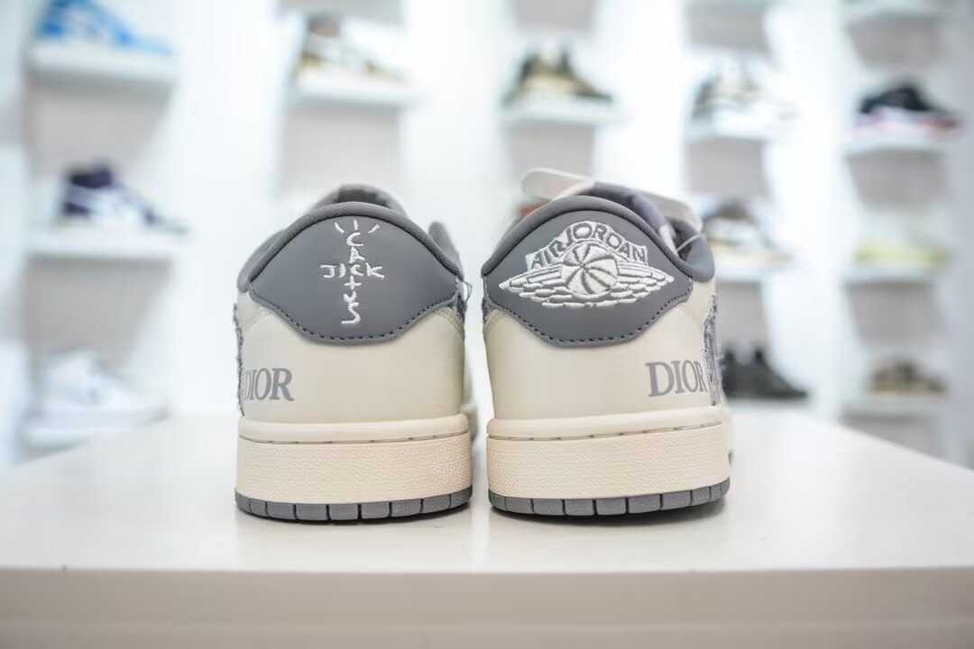 Dior x Travis Scott x Air Jordan 1 Low dm6688-603