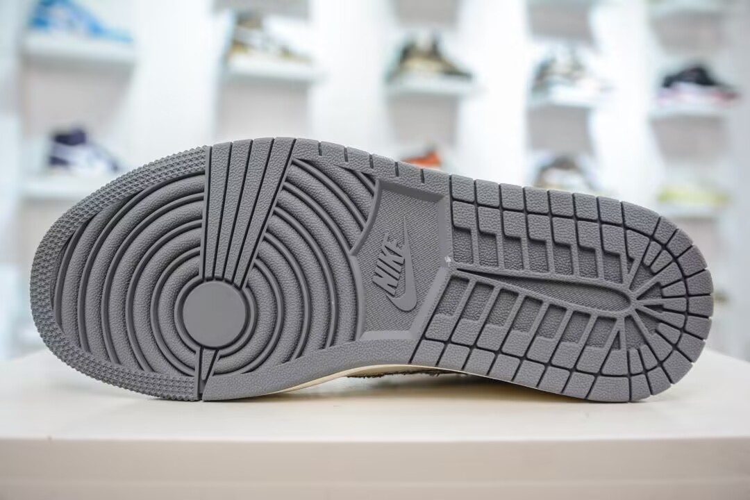 Dior x Travis Scott x Air Jordan 1 Low dm6688-603