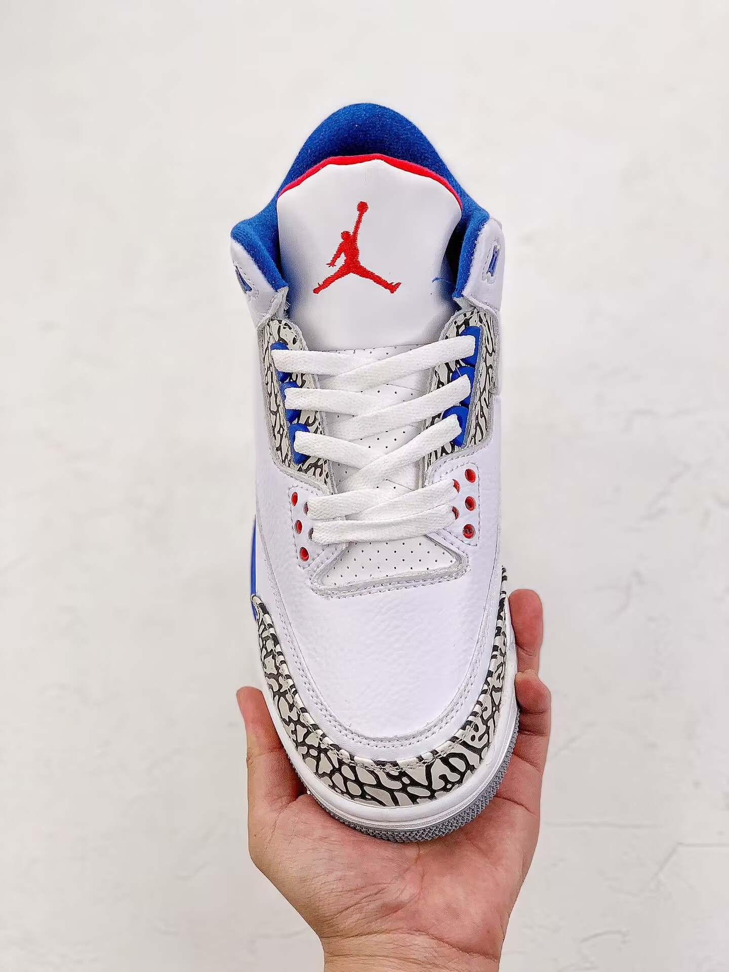 NIKE  air jordan 3 retro  ct8532-148