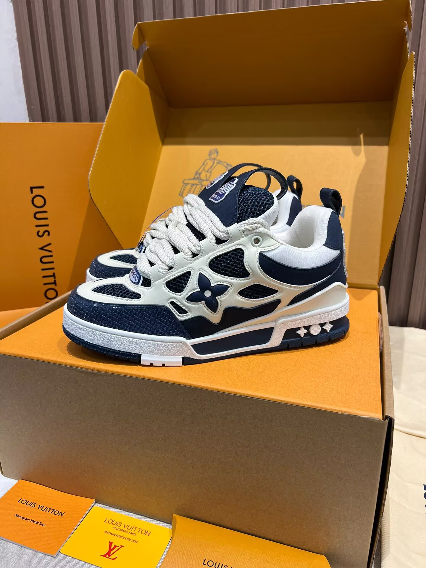 louis vuitton trainer sneaker low  hl171400210