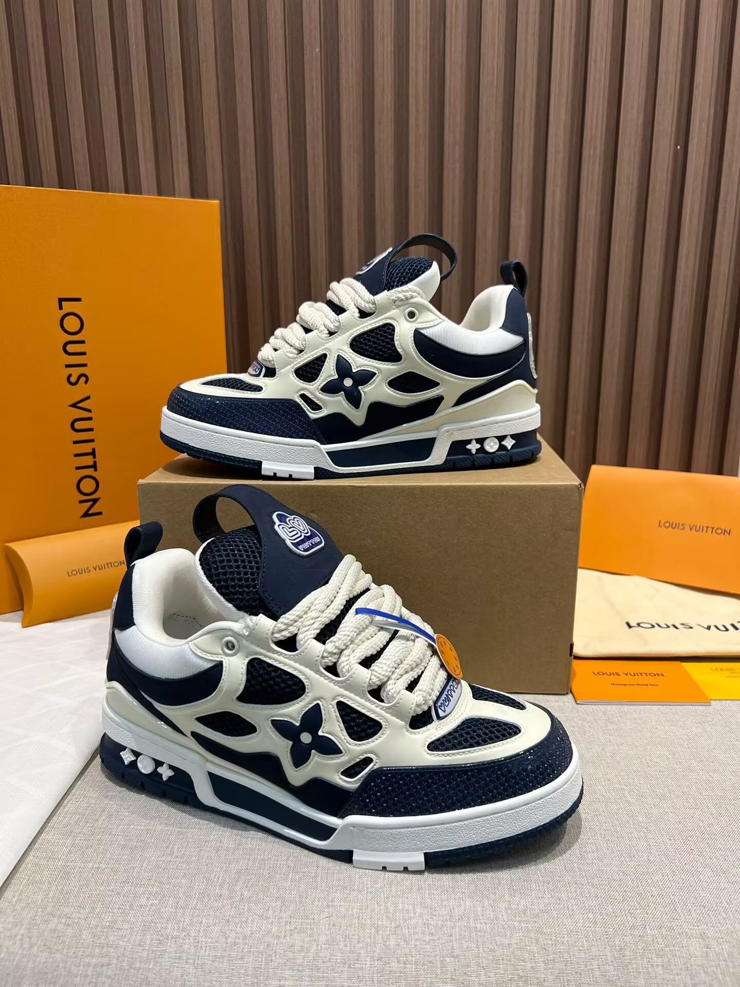 louis vuitton trainer sneaker low  hl171400210