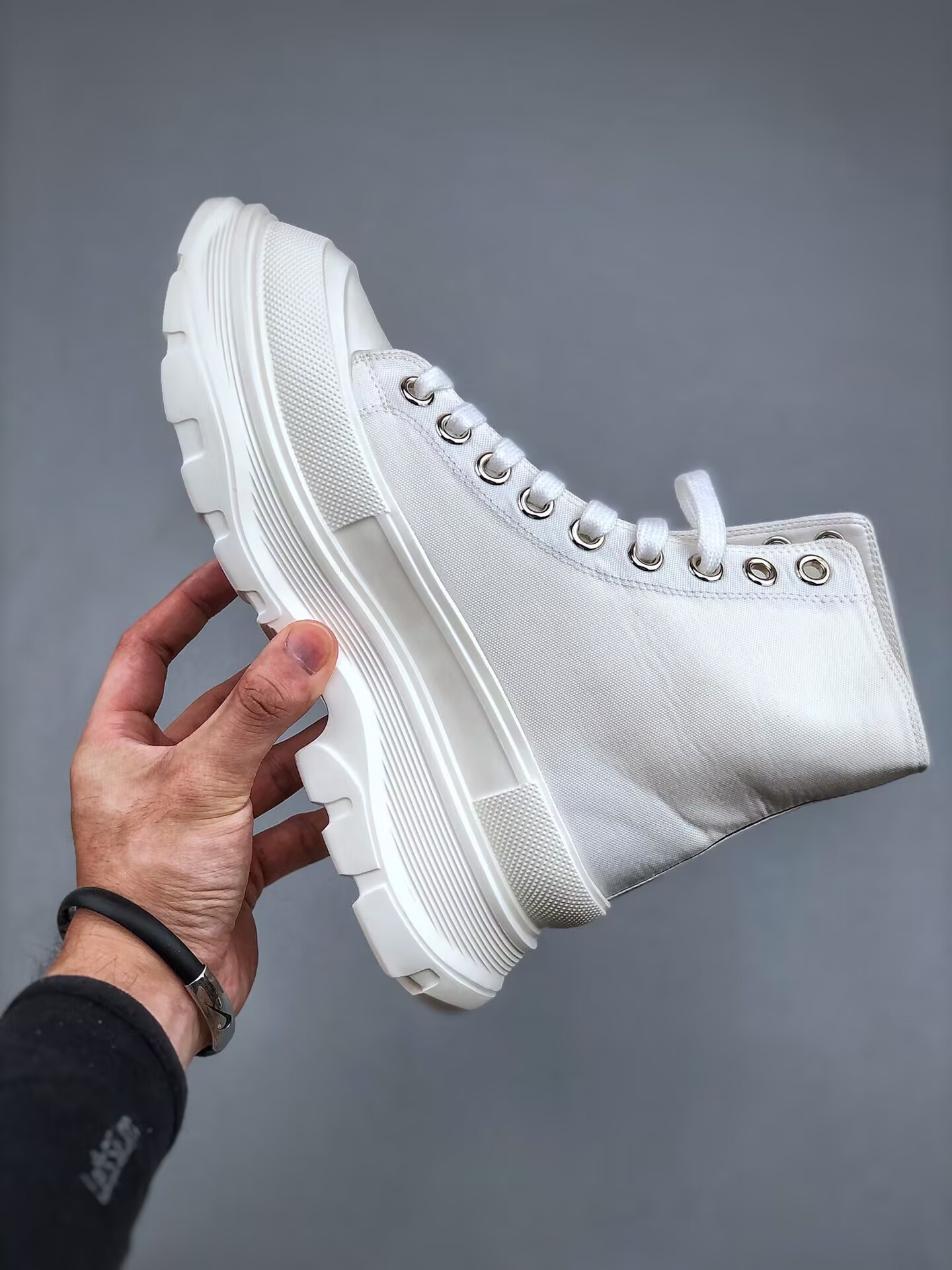 Alexander Alexander lace-up high top shoes